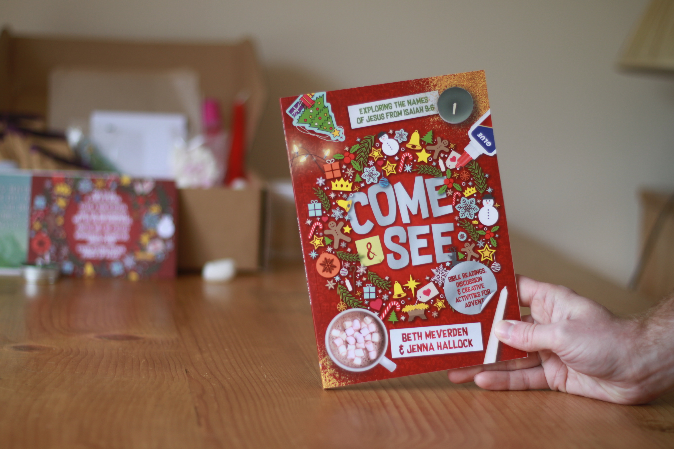 Come & See Family Advent Devotional Box