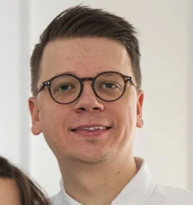 Sasko Nezamutdinov